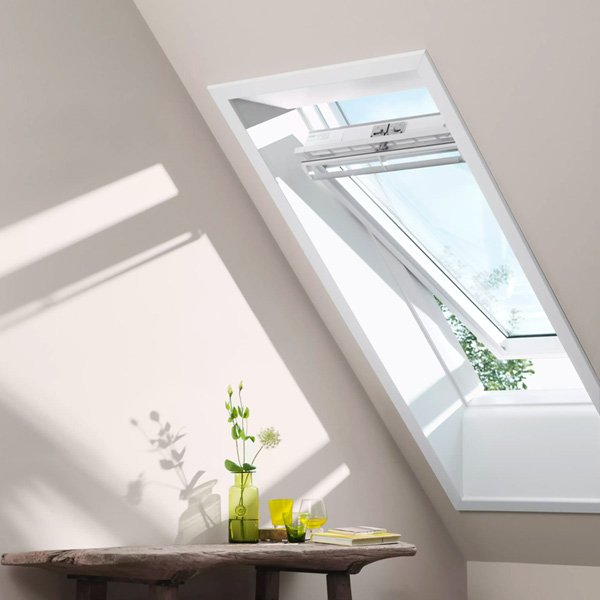 Hellend dak - Velux dakraam